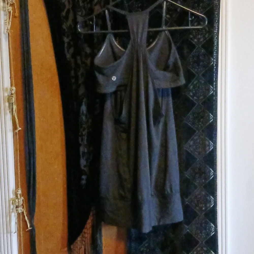 Lululemon Top - Picture 2 of 8